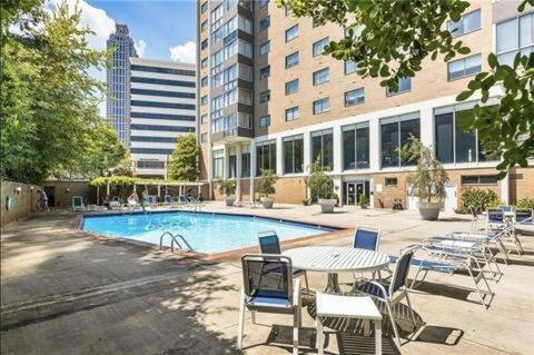 Heart Downtown! City View Onsite Parking! King Bed Lm807 Ατλάντα Εξωτερικό φωτογραφία